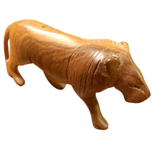 Hand Carved Wood Lion, African Art, Home Decor, African Wood Carving, Figurine - Picture 1 of 13